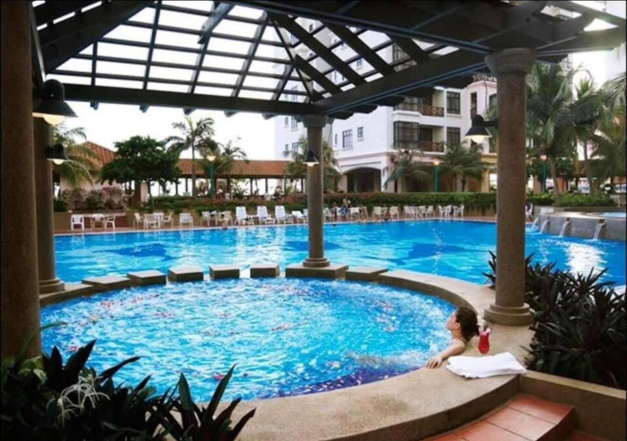 Instay Leisure Mahkota With Sea/Pool View ملقا المظهر الخارجي الصورة