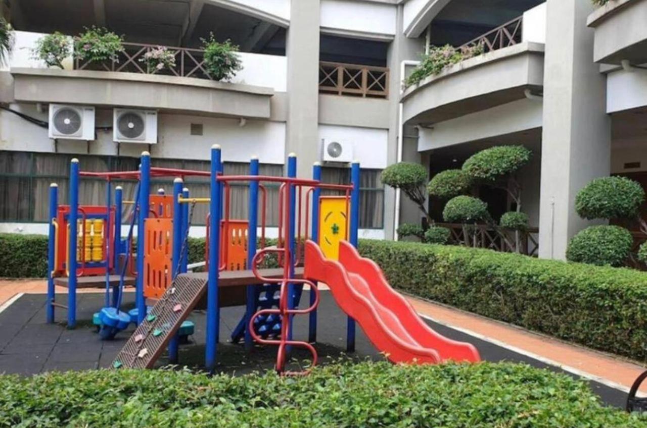 Instay Leisure Mahkota With Sea/Pool View ملقا المظهر الخارجي الصورة